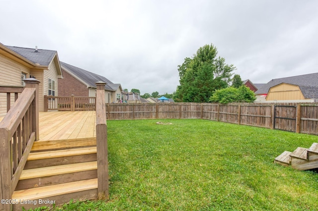 152 Glen Ridge Dr, Mt Washington, KY 40047 - fenced backyard with a deck