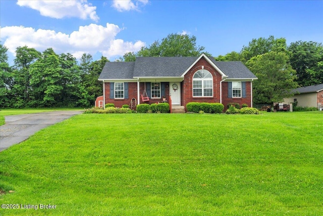 1009 Iron Creek Cir, Bardstown, KY 40004 - photo 1