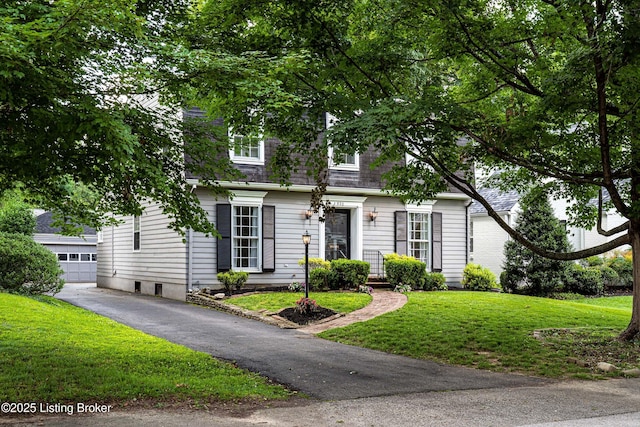 3920 Elfin Ave, Louisville, KY 40207 - view of front of property with a front yard and a garage