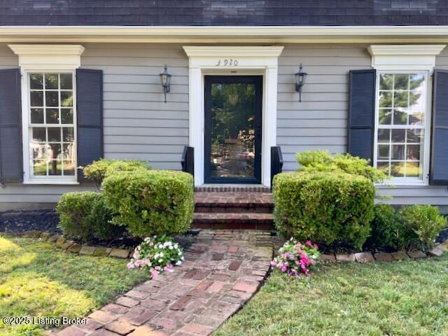 3920 Elfin Ave, Louisville, KY 40207 - photo 3