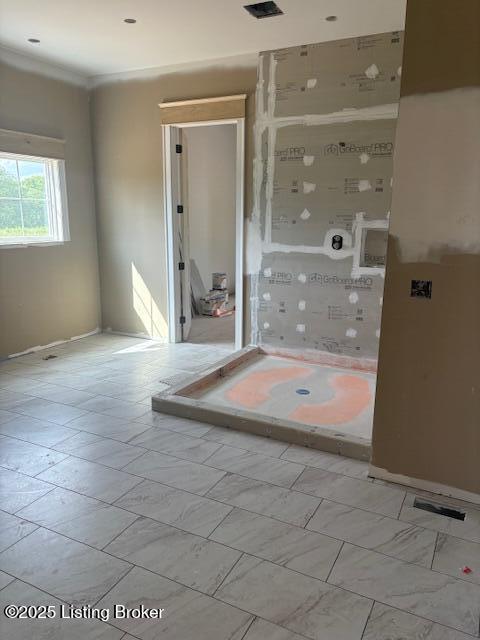 7203 Sunset Ln, Crestwood, KY 40014 - empty room with baseboards