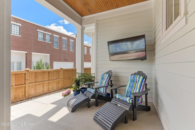 6113 St Bernadette Ave, Prospect, KY 40059 - view of patio / terrace