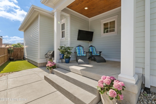 6113 St Bernadette Ave, Prospect, KY 40059 - view of patio / terrace