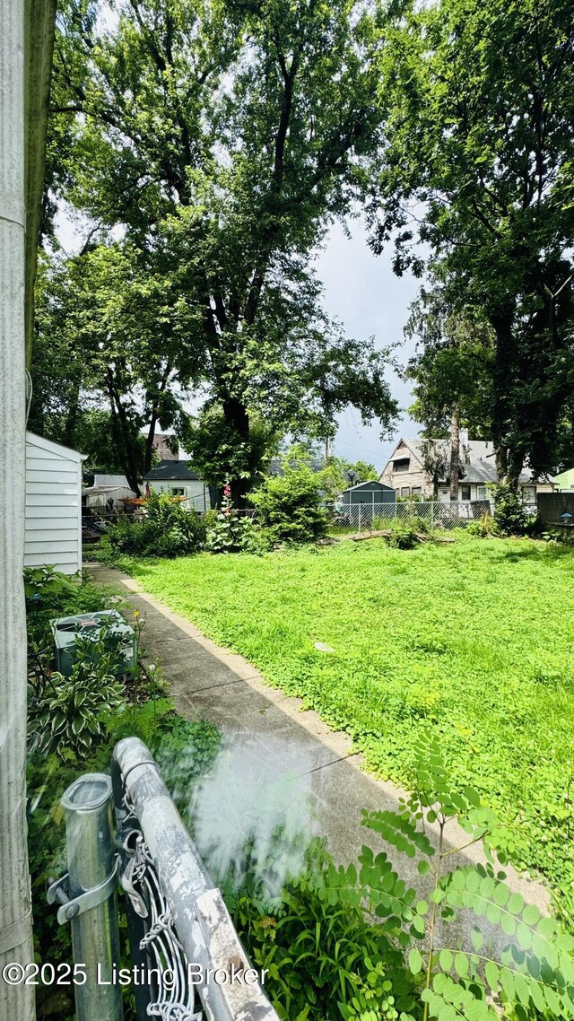 2919 Garey Ln, Louisville, KY 40216 - photo 18