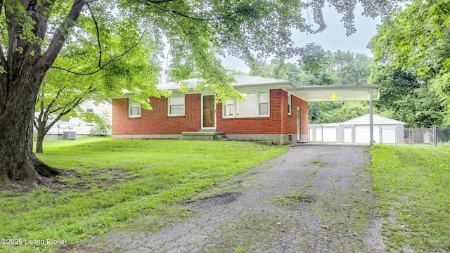 6917 Triangle Dr, Louisville, KY 40214 - photo 1