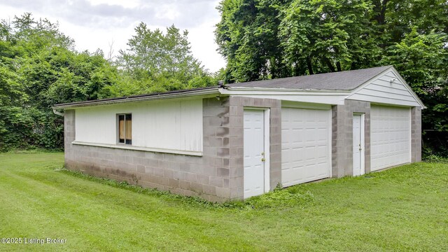 6917 Triangle Dr, Louisville, KY 40214 - photo 32