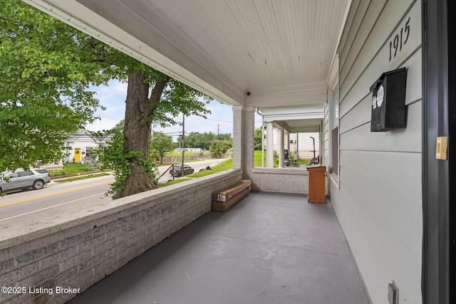 1915 S Preston St, Louisville, KY 40217 - photo 6
