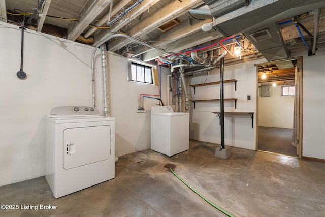 1005 Rosemary Dr, Louisville, KY 40213 - below grade area featuring washer and dryer
