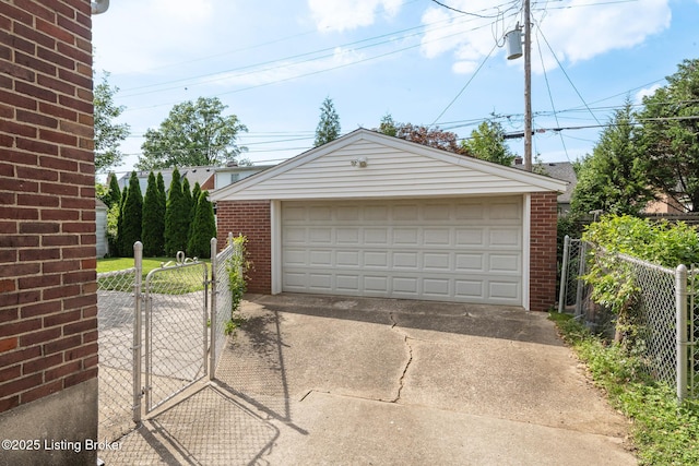 1005 Rosemary Dr, Louisville, KY 40213 - view of detached garage