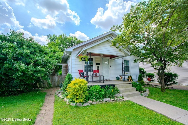 129 E Park Pl, Jeffersonville, IN 47130 - bungalow-style home featuring covered porch