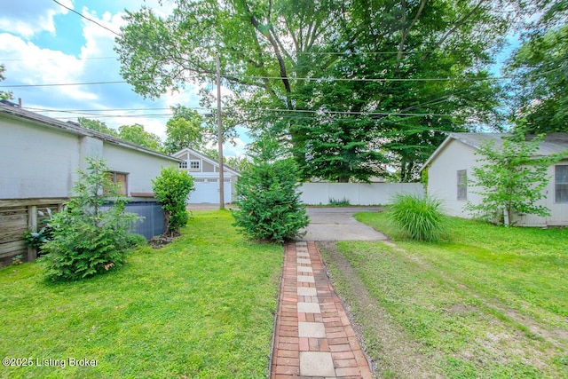 129 E Park Pl, Jeffersonville, IN 47130 - view of yard
