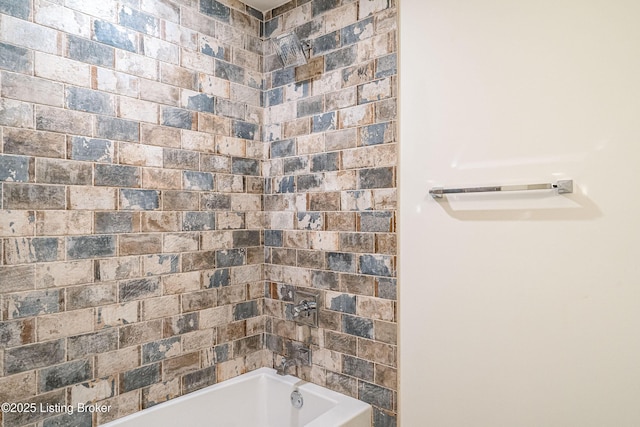 4022 Hycliffe Ave, Louisville, KY 40207 - full bathroom with bathing tub / shower combination