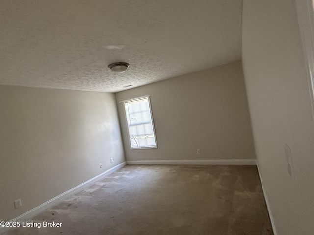 9715 Collier Ln, Louisville, KY 40291 - photo 15