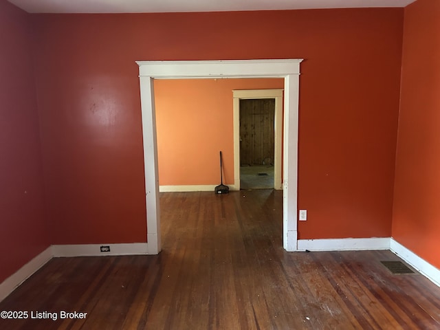 1140 S 42nd St, Louisville, KY 40211 - photo 8
