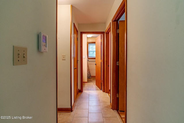 520 Ponder Dr, Shelbyville, KY 40065 - hallway with light tile patterned floors and baseboards