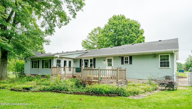520 Ponder Dr, Shelbyville, KY 40065 - back of house featuring a wooden deck and crawl space