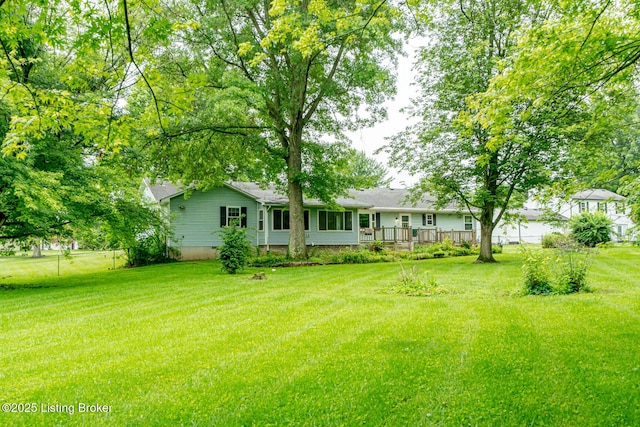 520 Ponder Dr, Shelbyville, KY 40065 - view of green lawn