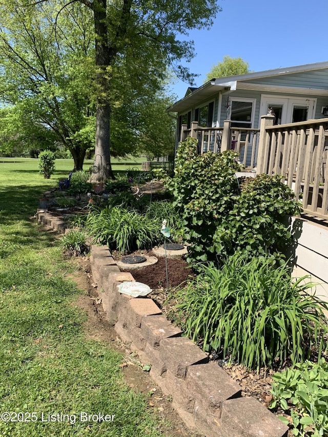 520 Ponder Dr, Shelbyville, KY 40065 - view of grassy yard