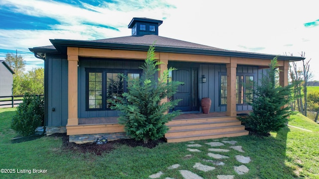 120 Lakelynn Ln, Shelbyville, KY 40065 - back of house featuring covered porch and board and batten siding