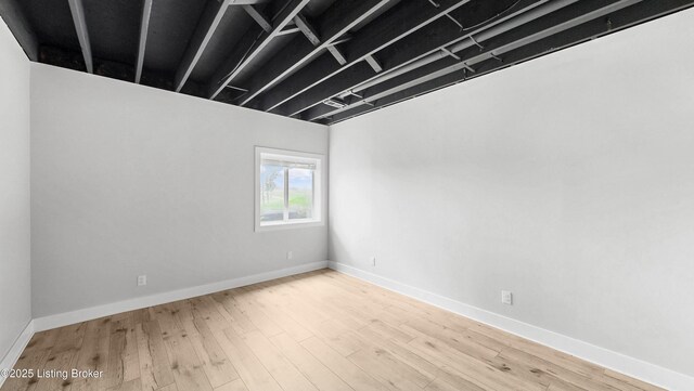 120 Lakelynn Ln, Shelbyville, KY 40065 - unfurnished room with wood finished floors