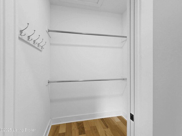 120 Lakelynn Ln, Shelbyville, KY 40065 - spacious closet with wood finished floors
