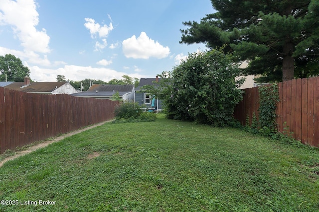 2309 Payne St, Louisville, KY 40206 - view of fenced backyard