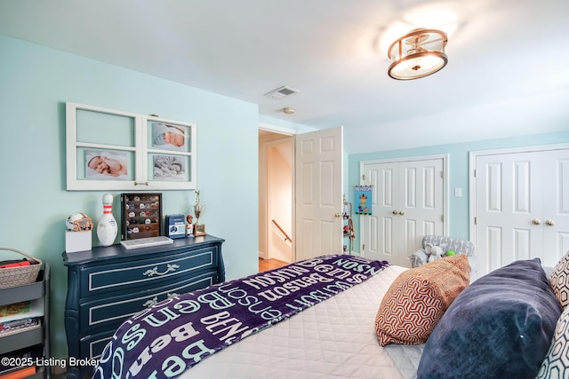 4025 Elmwood Ave, Louisville, KY 40207 - bedroom featuring two closets