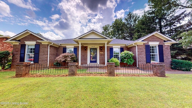 1810 Bainbridge Row Dr, Louisville, KY 40207 - ranch-style house with brick siding and a fenced front yard