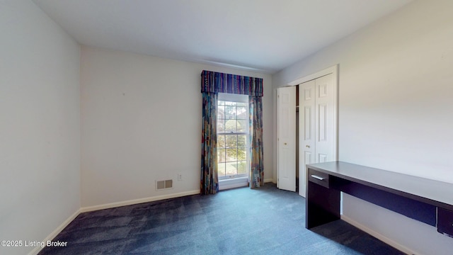 1810 Bainbridge Row Dr, Louisville, KY 40207 - unfurnished bedroom featuring carpet flooring, a closet, and an office area