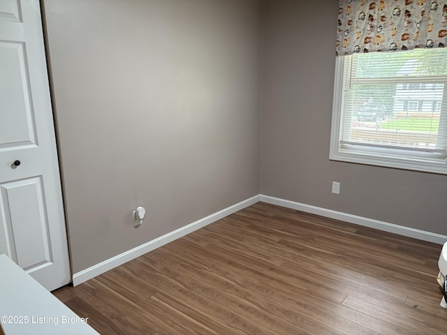 11902 Queen Annes Ct, Louisville, KY 40245 - spare room featuring wood finished floors and baseboards