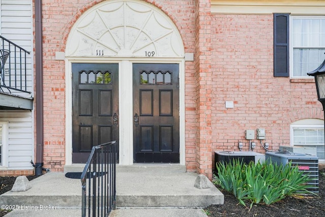 109 Algiers Ct # 2, Louisville, KY 40218 - photo 1