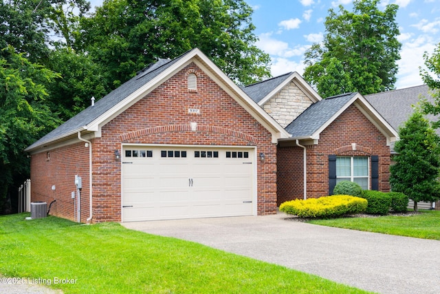 9317 Fernhill Dr, Louisville, KY 40291 - photo 1