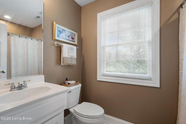 11731 Paramont Way, Prospect, KY 40059 - bathroom with toilet and vanity