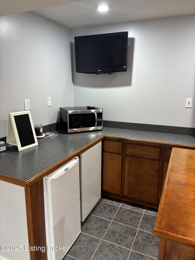 361 Spring House Ln, Louisville, KY 40229 - photo 40