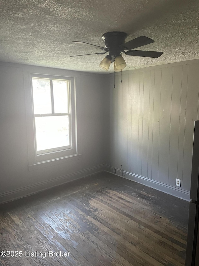 131 Harlan Ave, Louisville, KY 40214 - photo 20