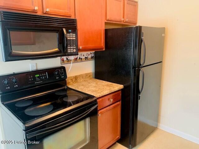228 Middletown Sq, Louisville, KY 40243