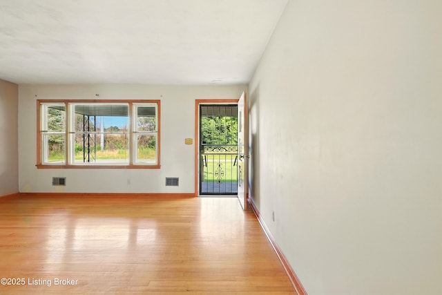 370 Octagon Ave, Louisville, KY 40229 - photo 2