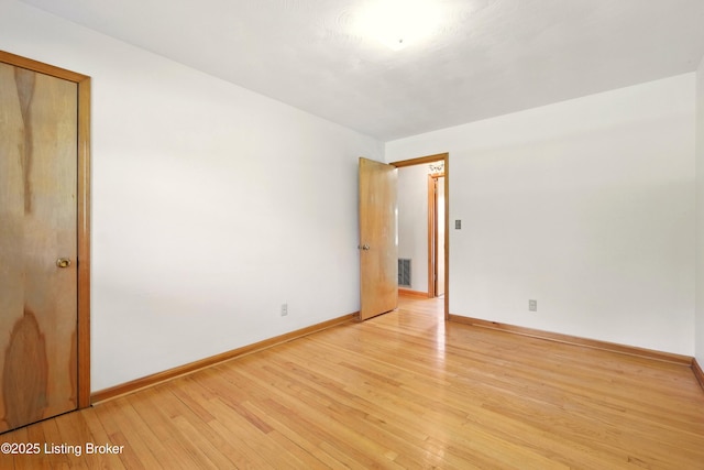 370 Octagon Ave, Louisville, KY 40229 - photo 24