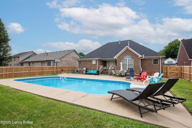 5613 Grandel Blvd, Louisville, KY 40258 - view of swimming pool featuring entry steps, a fenced backyard, and a patio