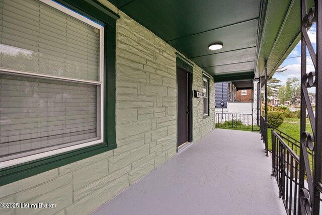 107 N 38th St, Louisville, KY 40212 - photo 4