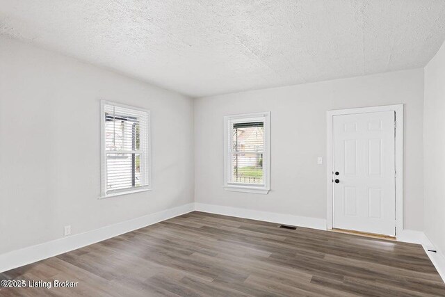 107 N 38th St, Louisville, KY 40212 - photo 8
