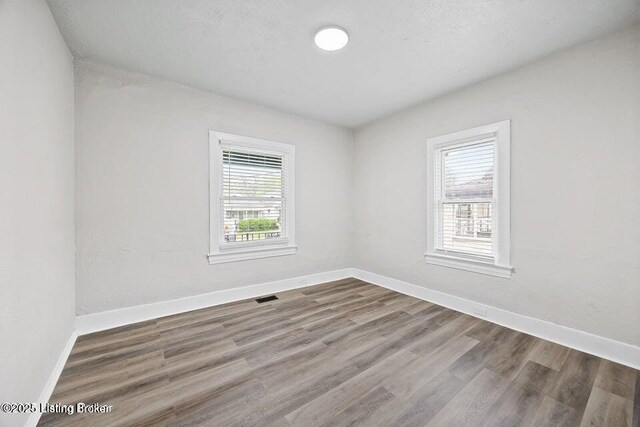 107 N 38th St, Louisville, KY 40212 - photo 15