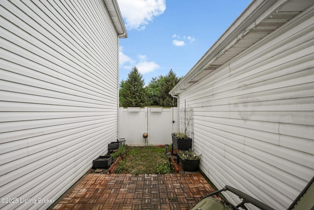 6725 Arbor Creek Dr, Louisville, KY 40228 - photo 21