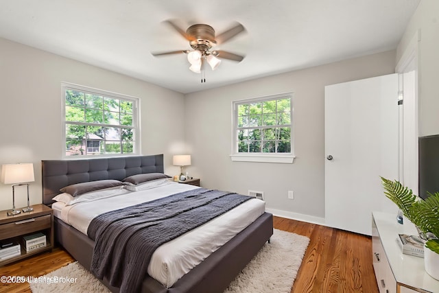 9715 Shady Acres Ln, Jeffersontown, KY 40299 - bedroom featuring wood finished floors and ceiling fan