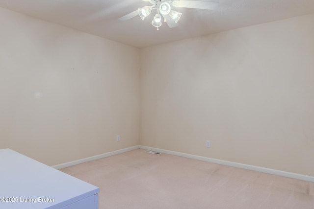 6813 Casey Pl, Louisville, KY 40229 - unfurnished room with light carpet and a ceiling fan