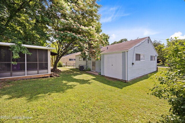 2931 Garey Ln, Louisville, KY 40216 - photo 25