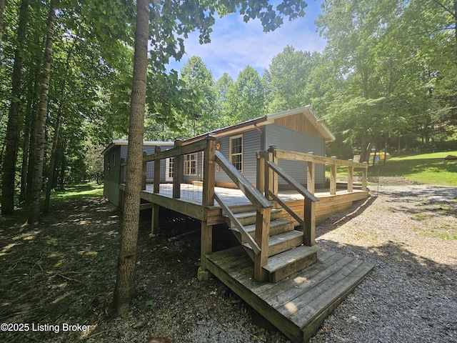 409 Woodhaven Ln, Leitchfield, KY 42754 - view of deck