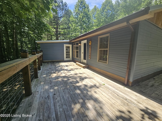 409 Woodhaven Ln, Leitchfield, KY 42754 - view of wooden deck