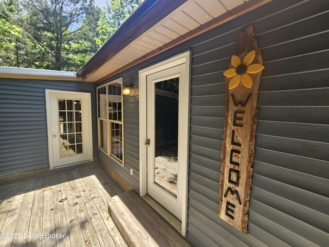 409 Woodhaven Ln, Leitchfield, KY 42754 - view of deck