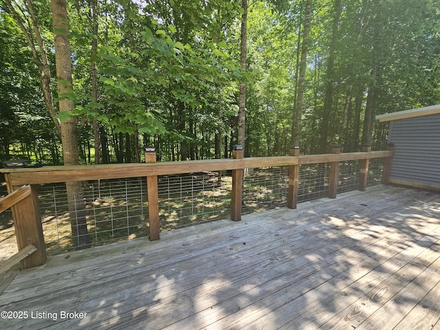 409 Woodhaven Ln, Leitchfield, KY 42754 - view of wooden terrace